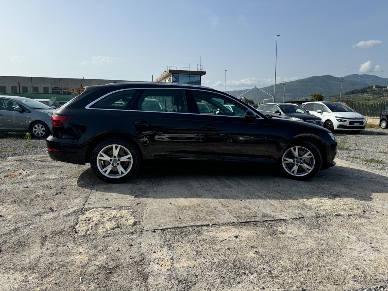 Audi A4 Avant 2.0 TDI 122 CV S tronic