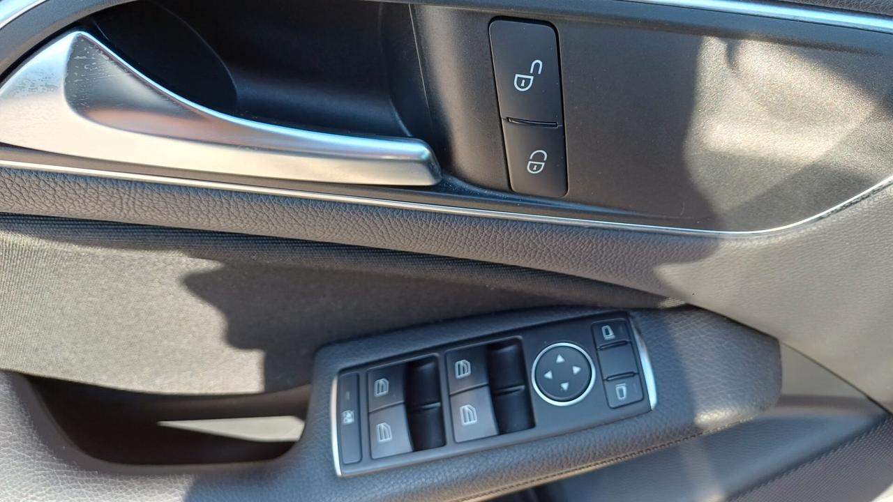 Mercedes-benz A 180 Executive ok neopatentati