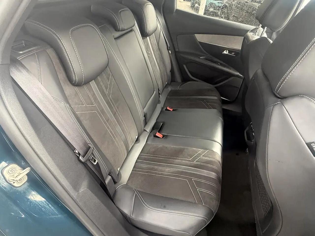 Peugeot 3008 BlueHDi 130 S&S EAT8 GT