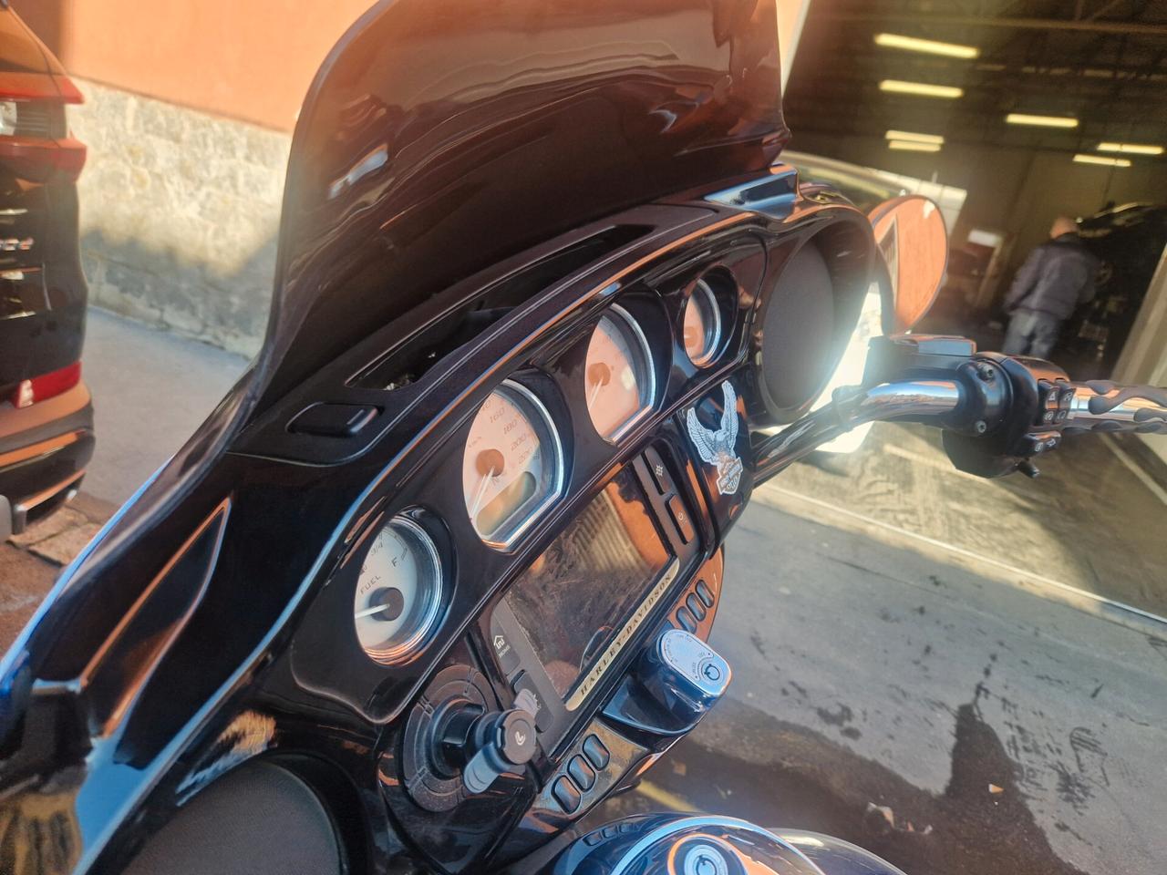 Harley-davidson Street Glide anniversary