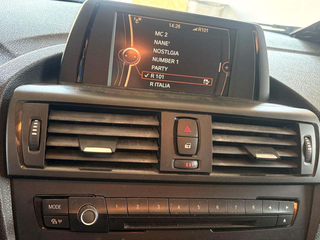 Bmw 116 116d 5p. Urban