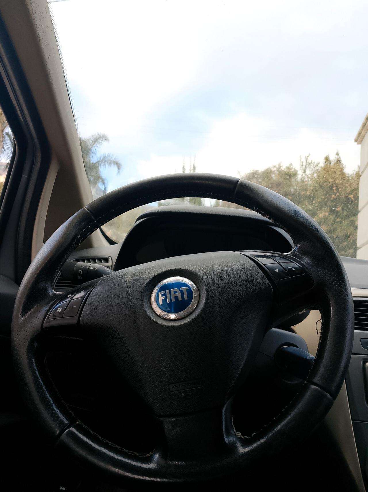 Fiat Grande Punto 1.3 MJT 90 CV 5 porte Dynamic