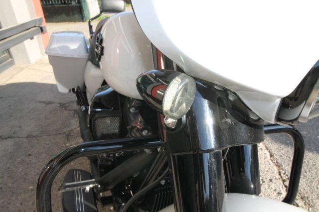 HARLEY-DAVIDSON FLHX Street Glide CRUISER