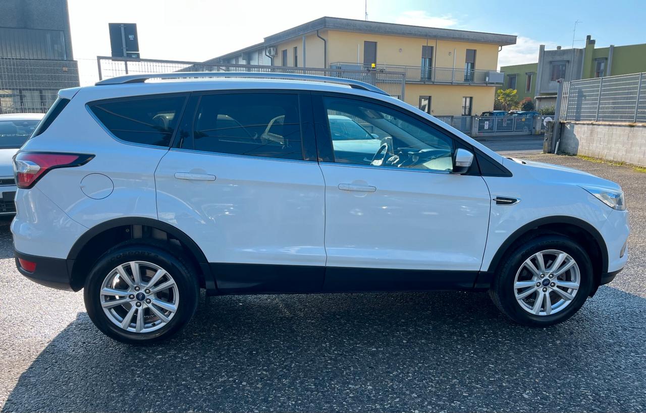 Ford Kuga 1.5 TDCI 120 CV S&S 2WD Business