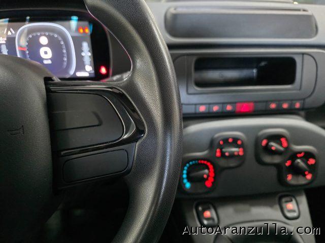 FIAT Panda 1.0 70CV FireFly S&S Hybrid Virtual Cokpit