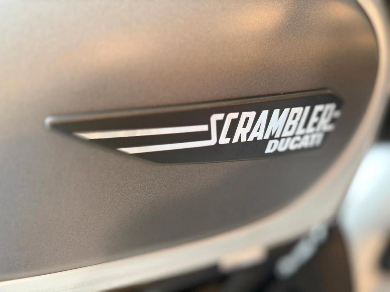 Ducati Scrambler 800 ICON HP CORSE