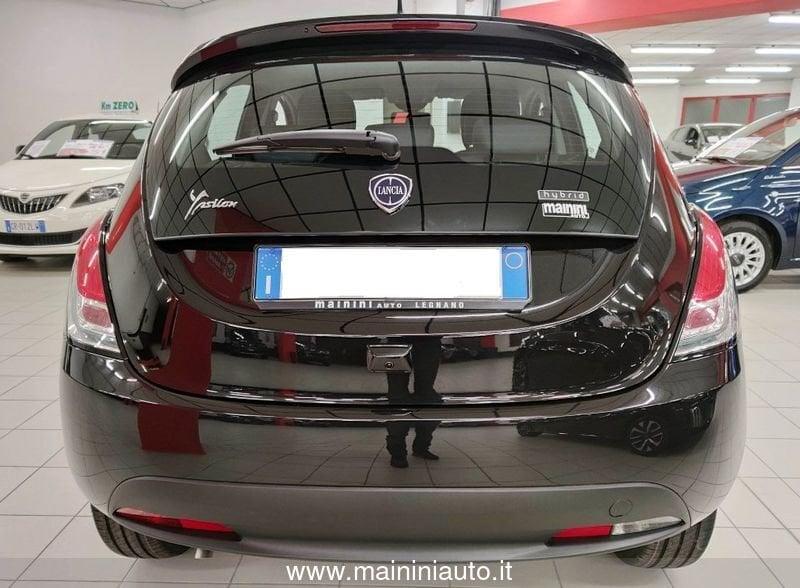 Lancia Ypsilon 1.0 Hybrid 70cv 5P Platino + Car Play "SUPER PROMO" m