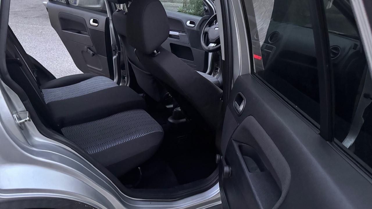 Ford Fusion UAV 1.4 16V 5p. Bz.- GPL