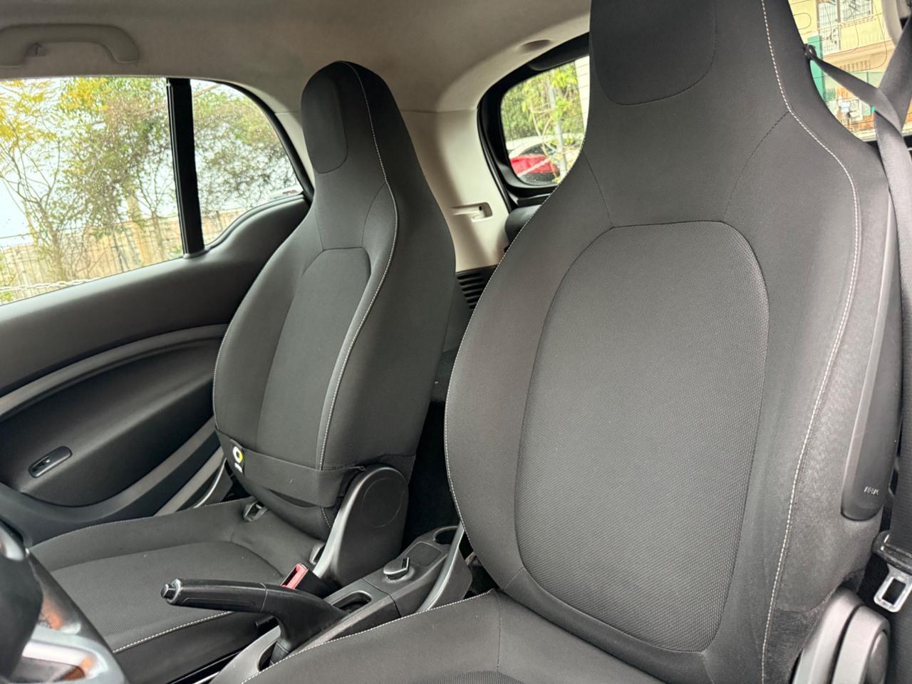 Smart ForTwo 1.0 71cv Coupe Clima cambio Manuale