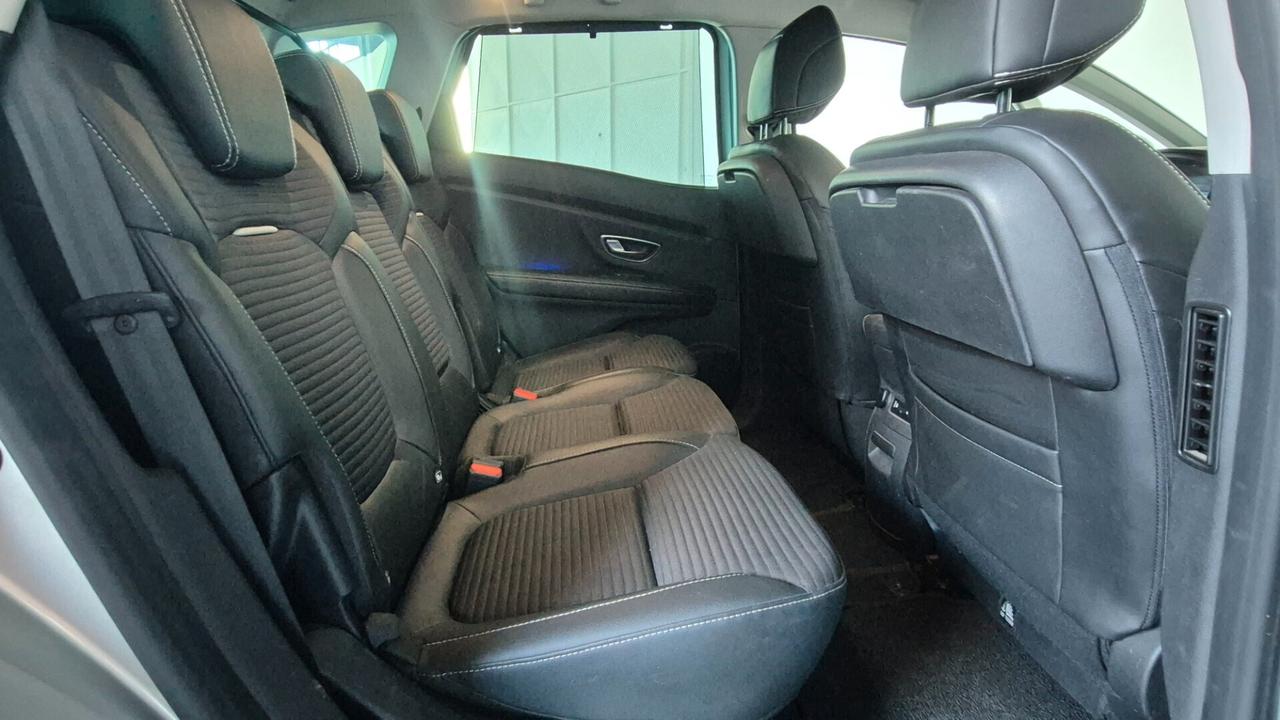 Renault Scénic dCi 8V 110 CV (AUTOCARRO)