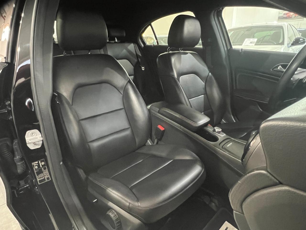 Mercedes-benz A 180 1.8 109 CV - AMG - 2013