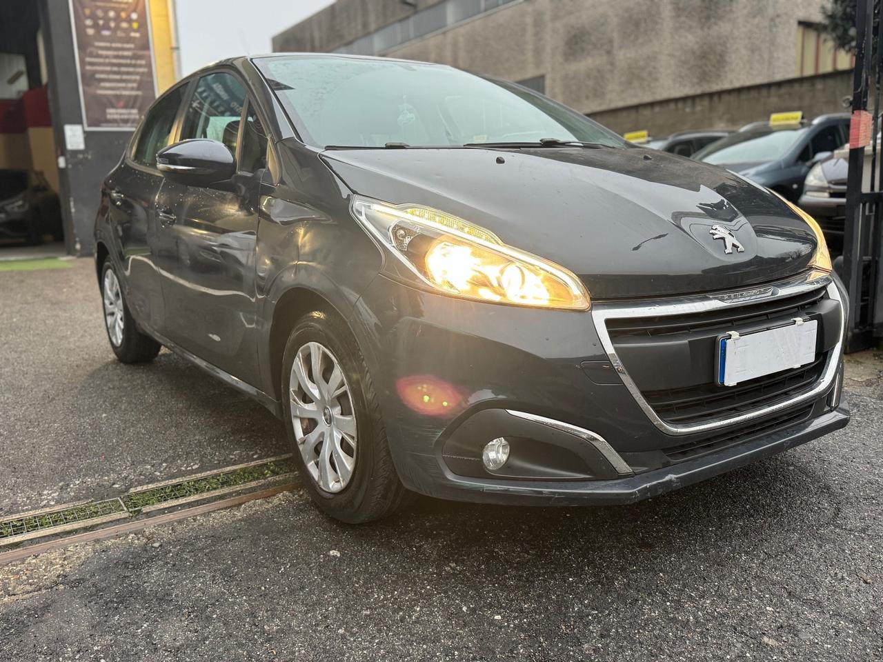 Peugeot 208 PureTech Turbo 110 EAT6 S&S 5 porte Allure