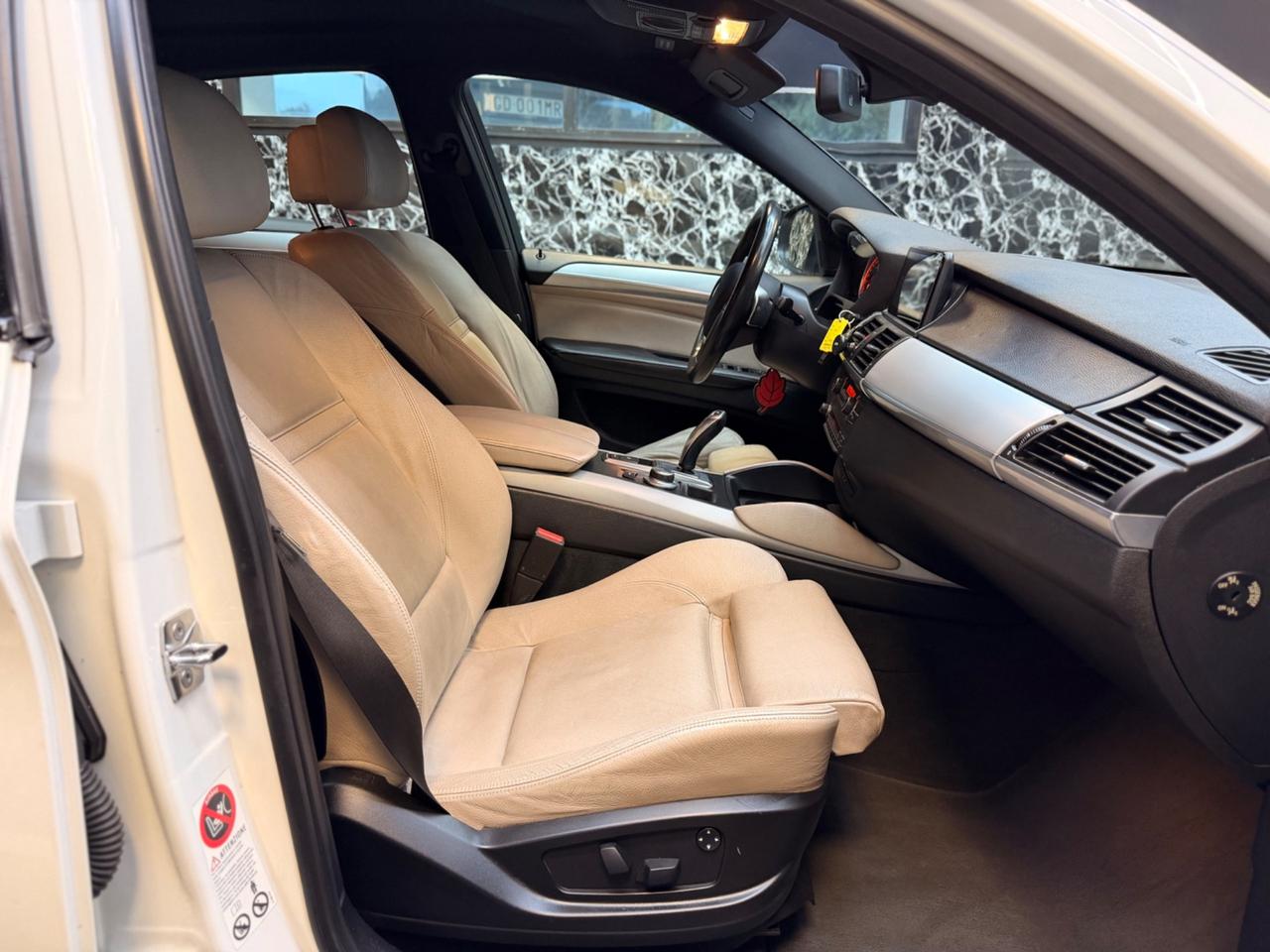 Bmw X6 xDrive30d Attiva