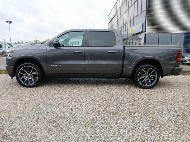 Dodge RAM 1500 5.7 V8 Laramie Night N1