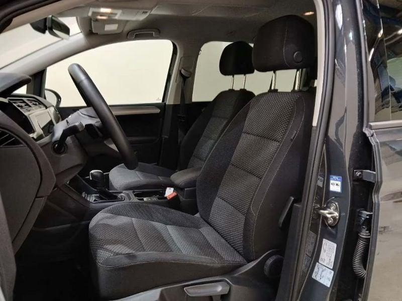 Volkswagen Touran 1.5 TSI EVO Business DSG NAVI ACC LED CAMERA