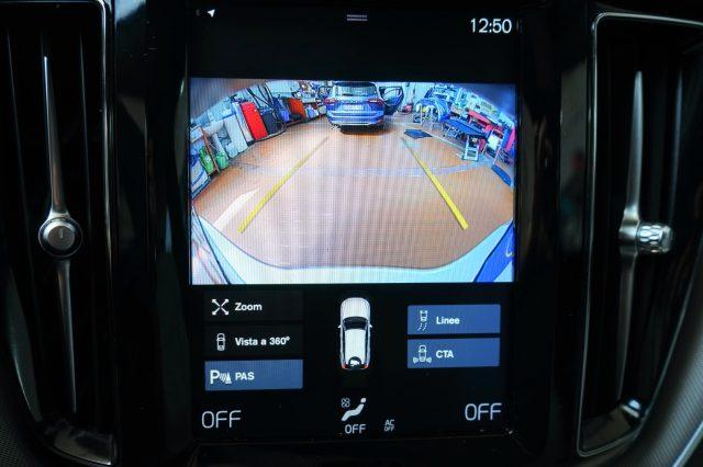 VOLVO XC60 B4 AWD Geartronic Inscription Ufficiale Certificat