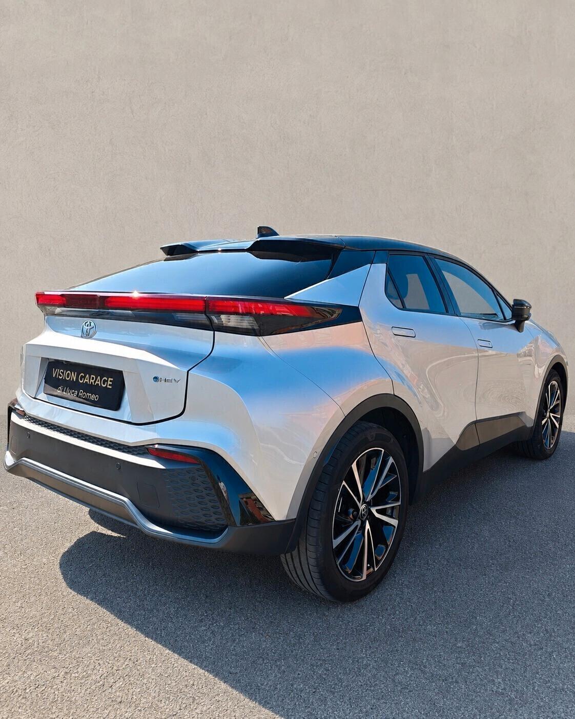 Toyota C-HR 1.8 Full Hybrid 140 CV Lounge e-CVT
