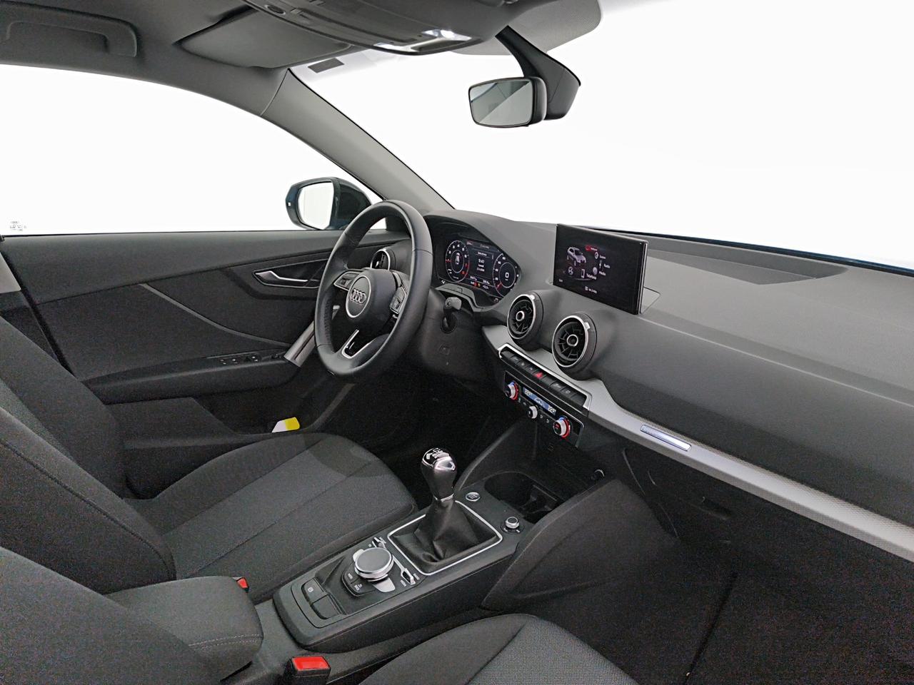 Audi Q2 35 1.5 tfsi Identity Black