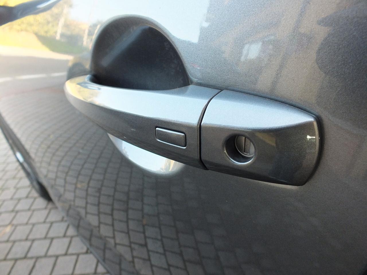 NISSAN QASHQAI MHEV 140 CV 22.000 KM!!