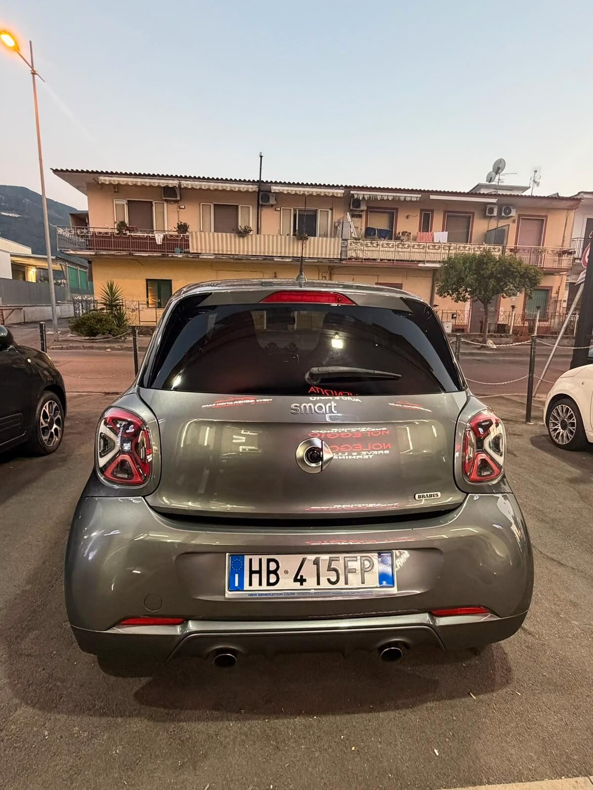 Smart ForFour 90 0.9 Turbo twinamic JBL brabus