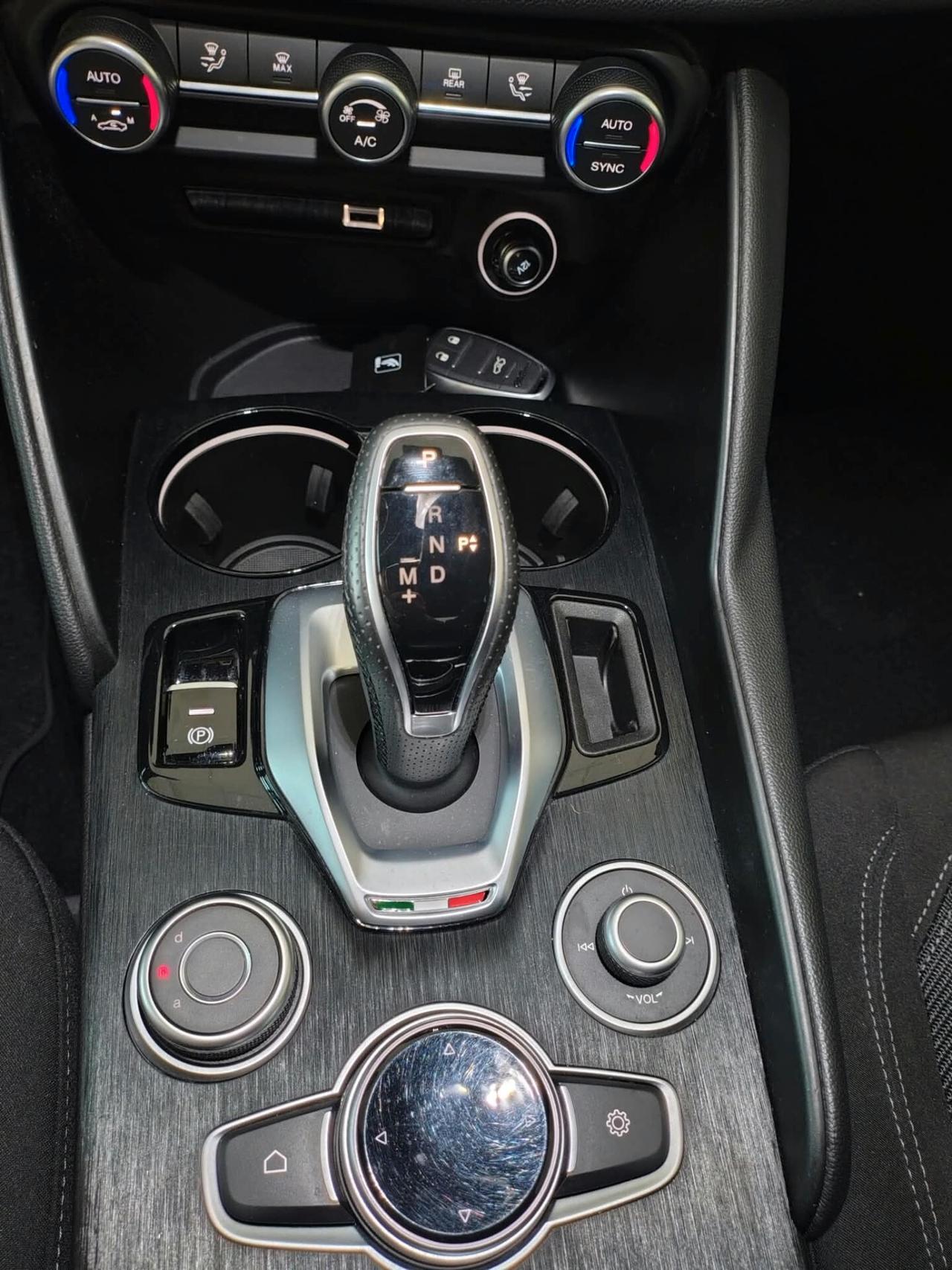 Alfa Romeo Giulia 2.2 Turbodiesel 190 CV AT8 Executive