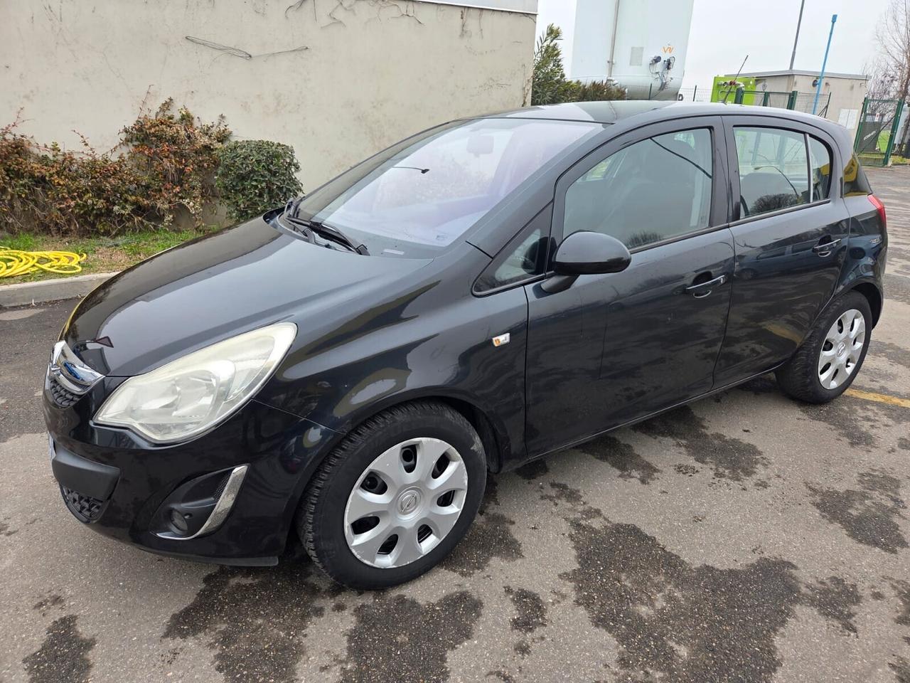 Opel Corsa 1.0 12V 5 porte Edition