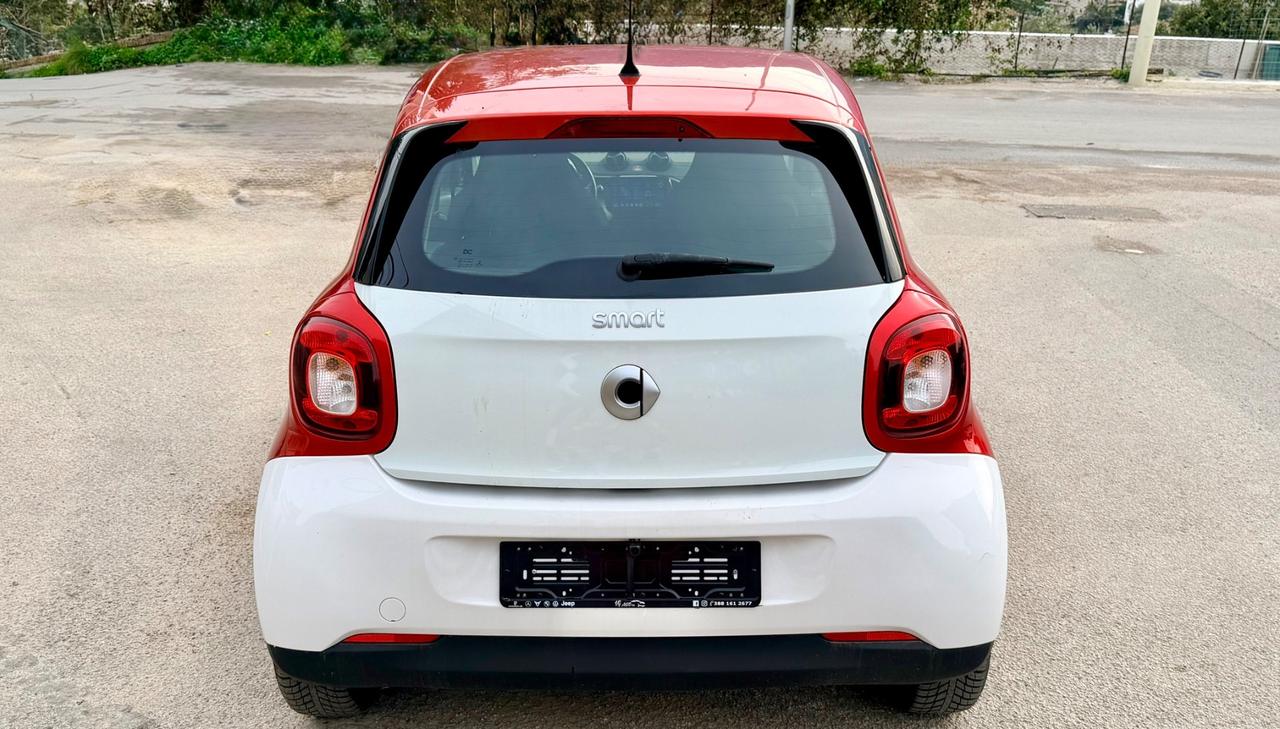 Smart ForFour Automatica