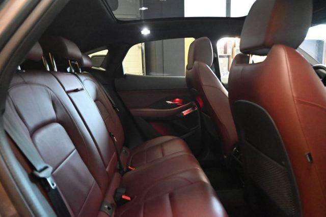 JAGUAR E-Pace 2.0 d R-DYNAMIC HSE 204CV AUT.TETT.20"CAM360°FULL!