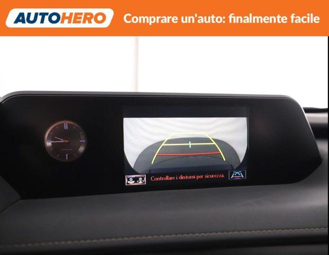 LEXUS UX Full Electric UX Hybrid Executive