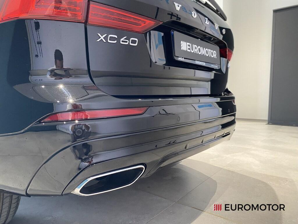 Volvo XC60 2.0 B4 R-Design AWD Geartronic