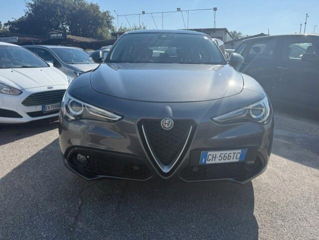 Alfa Romeo Stelvio 2.2 Turbodiesel 180 CV AT8 RWD Executive