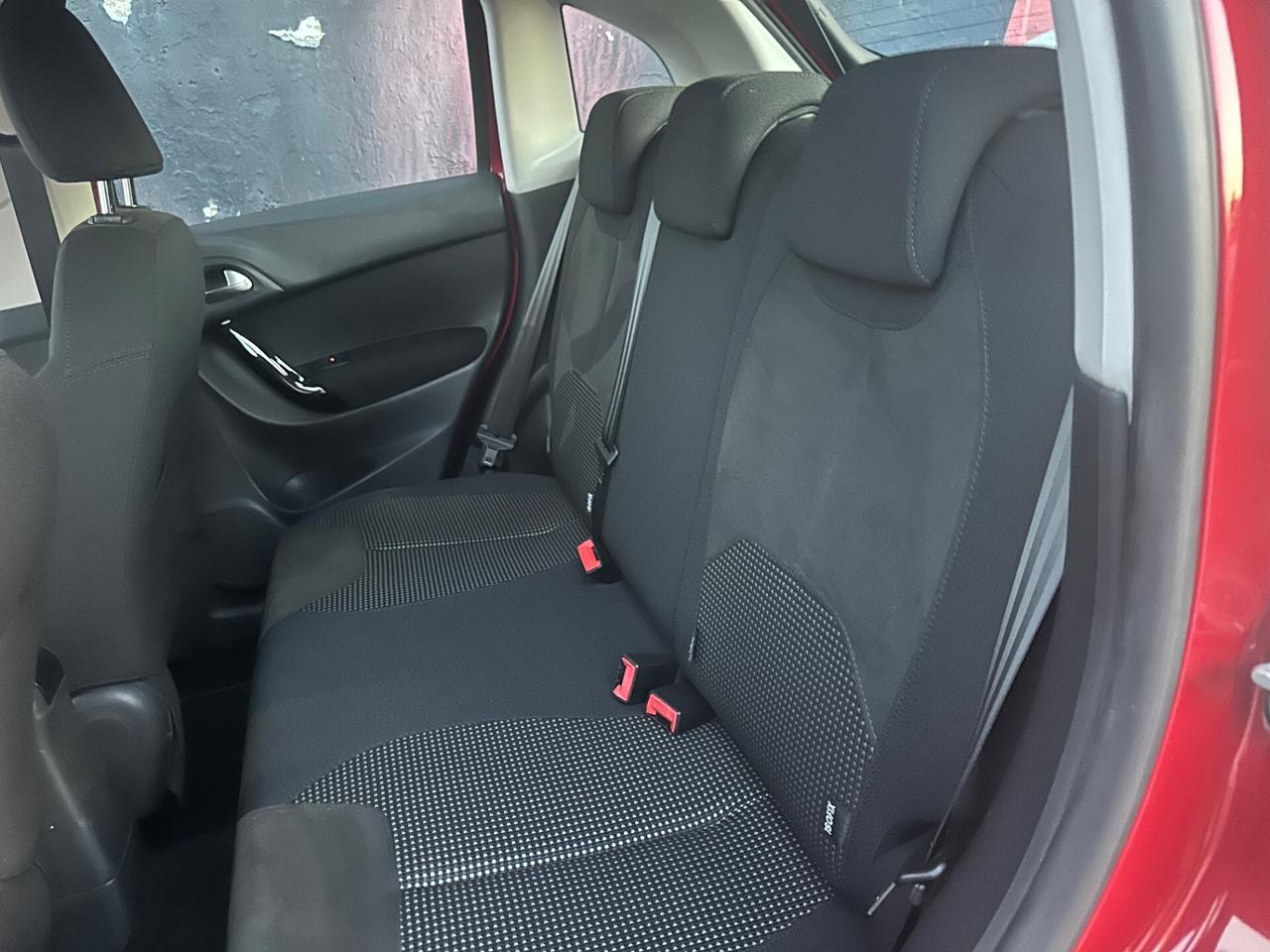 CITROEN C3 1.2 EXCLUSIVE /TETTO/NAVI/BI-ZONA