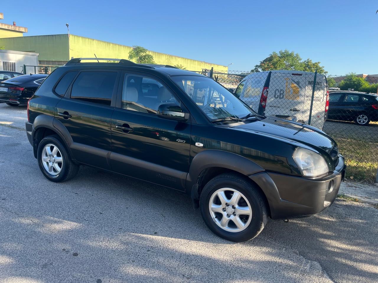 Hyundai Tucson 2.0 CRDi TD Dynamic AUTOMATICO 4X4 SOLI 90.000 KM