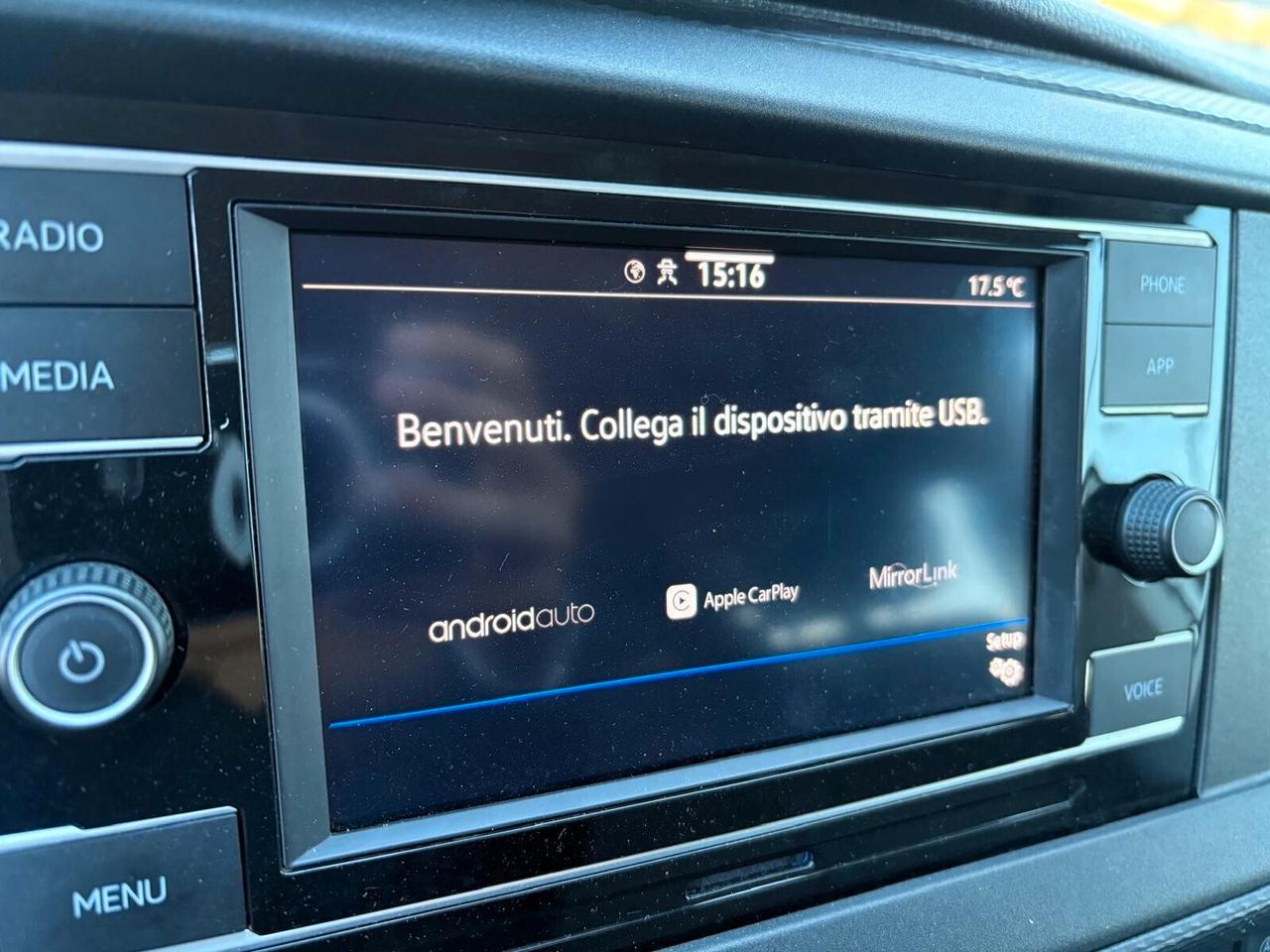 Volkswagen Transporter 2.0 TDI PC Kombi 9 posti Business