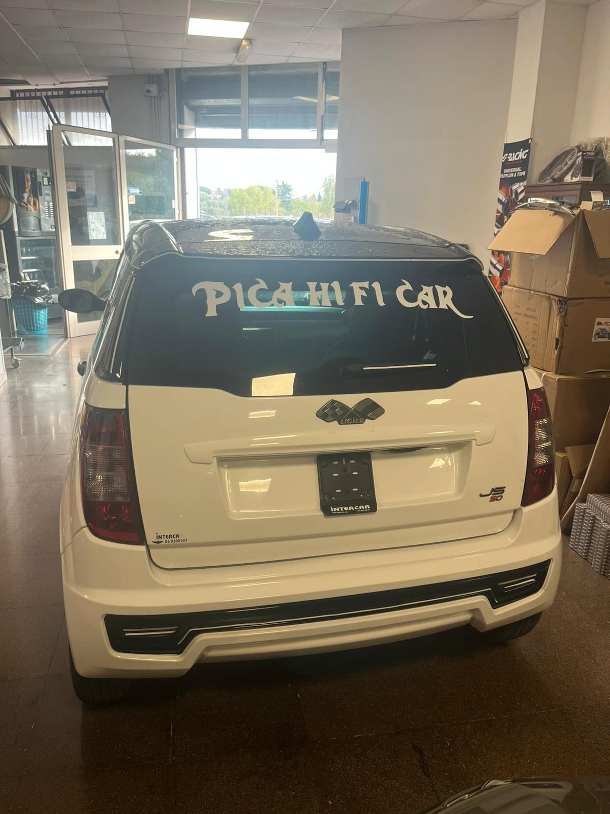 LIGIER JS 50 - IN OMAGGIO AVRAI UNA VACANZA PER TE E LA TUA FAMIGLIA!