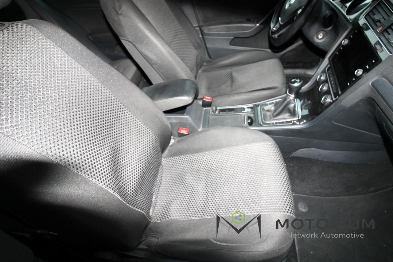 Volkswagen Golf 5 Porte Golf 5p 1.6 tdi Executive 115cv