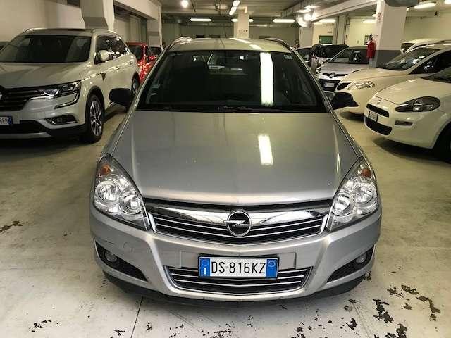 Opel Astra SW 1.7 cdti Cosmo 101CV / BEN TENUTA