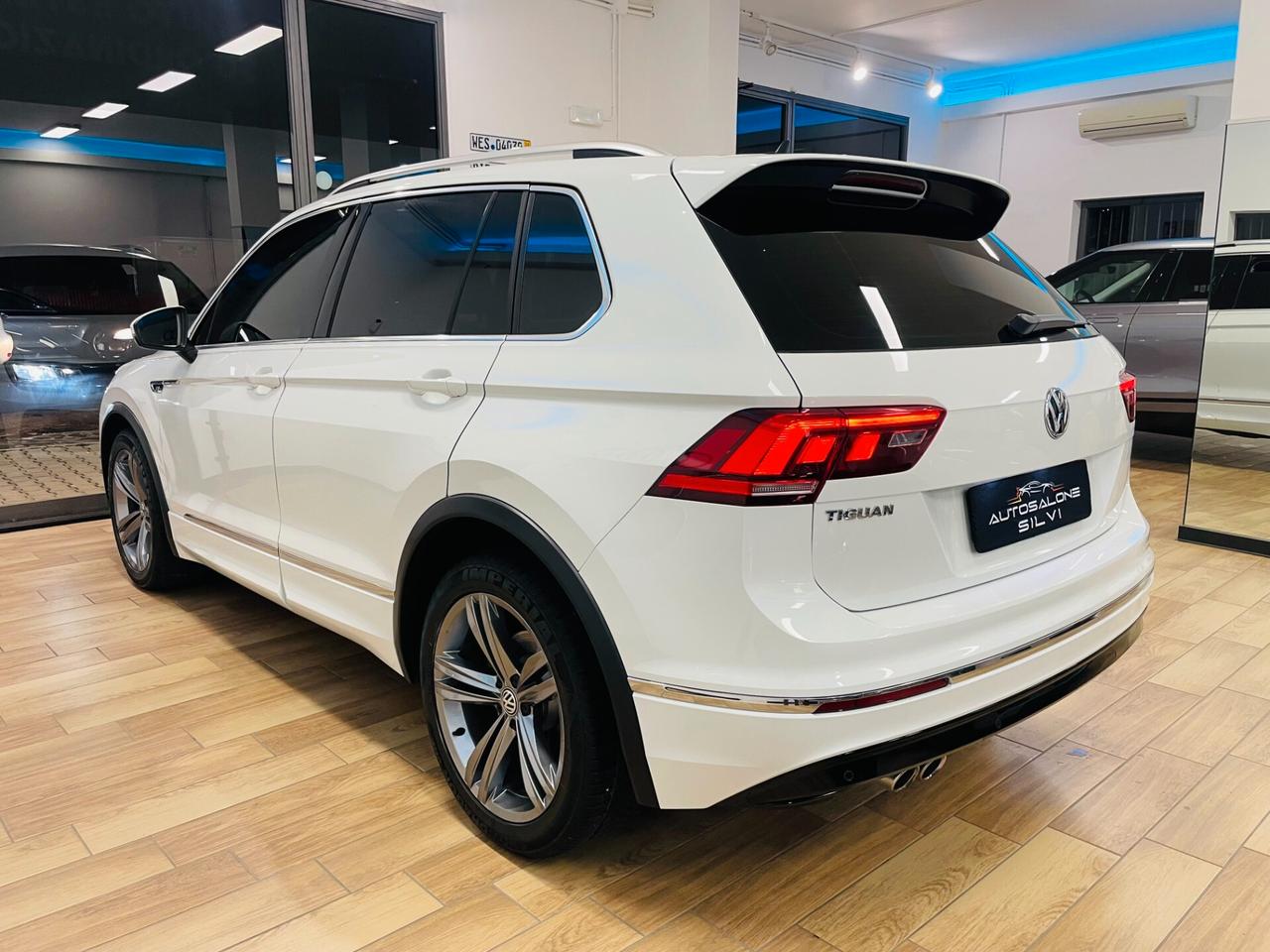 Volkswagen Tiguan 2.0 TDI R-LINE BlueMotion Technology