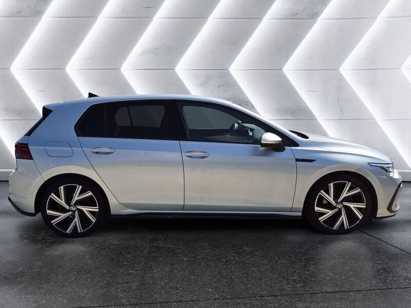 Volkswagen Golf 2.0 tdi R-Line 150cv dsg