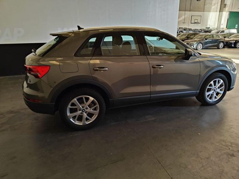 Audi Q3 Q3 SPB 45 TFSI e S tronic Business Plus