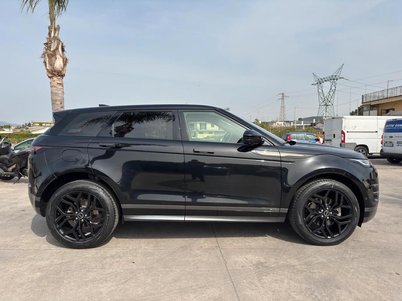 Range Rover Evoque 2.0D 163cv R-Dynamic 2021