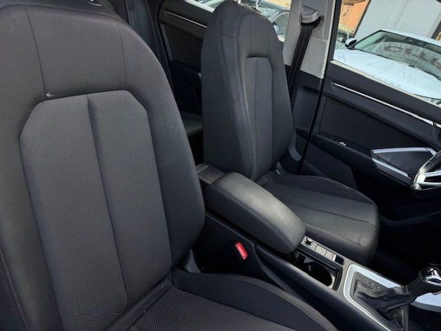AUDI Q3 2.0 TDI 150 CV S tronic Business TETTO PANORAMICO