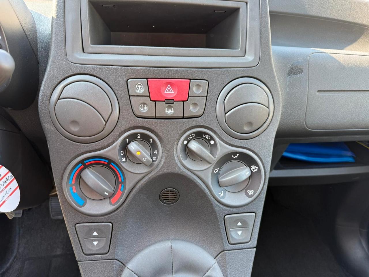 Fiat Panda 1.1 UNICO-PR 45.700 KM