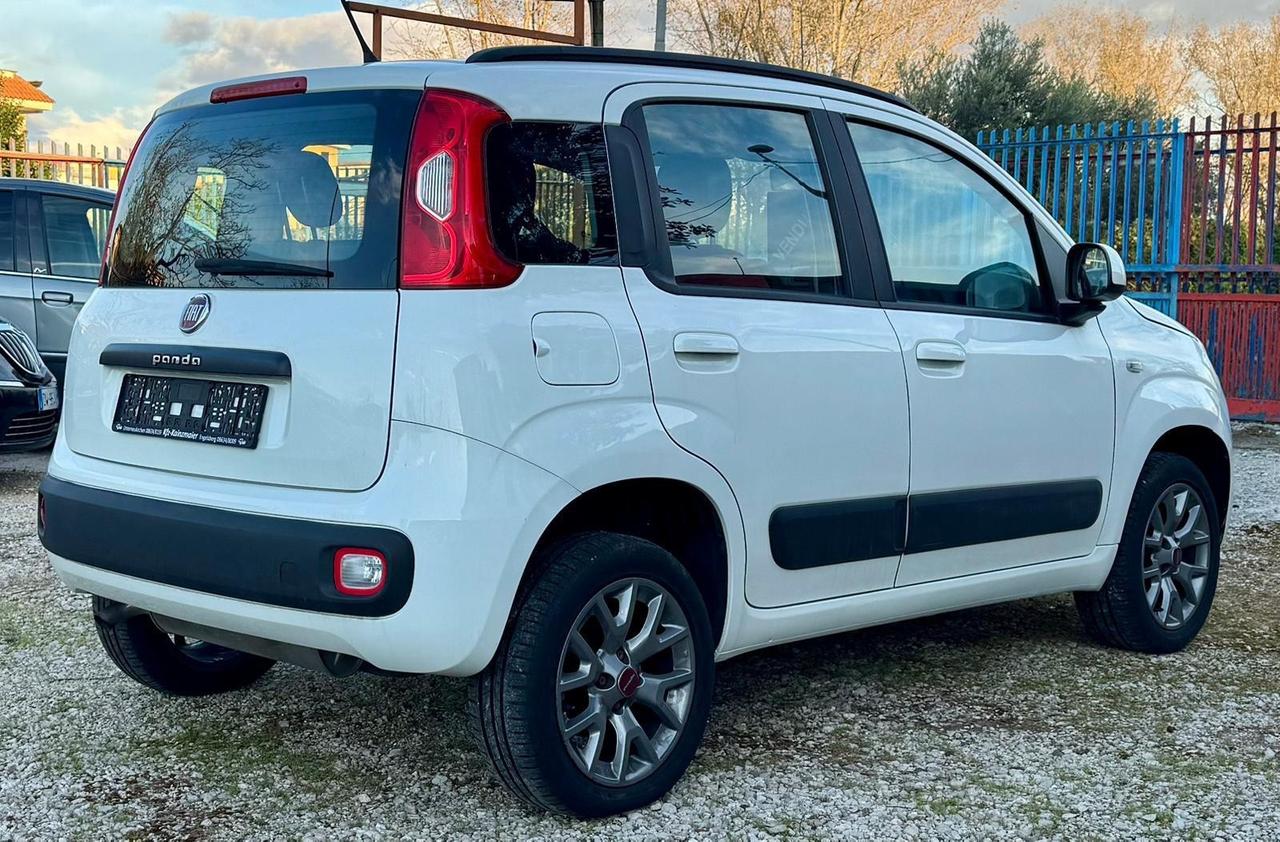 Fiat Panda 0.9 TwinAir Turbo Natural Power Lounge