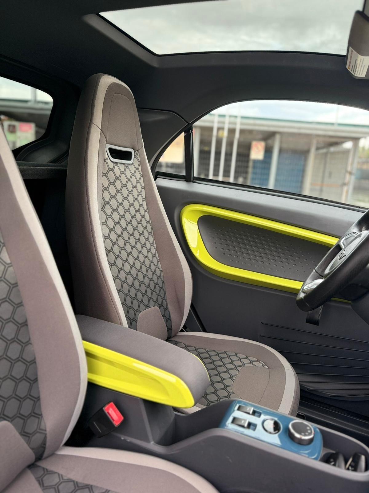 Xev Yoyo NUOVA KM 0 IVA ESPOSTA