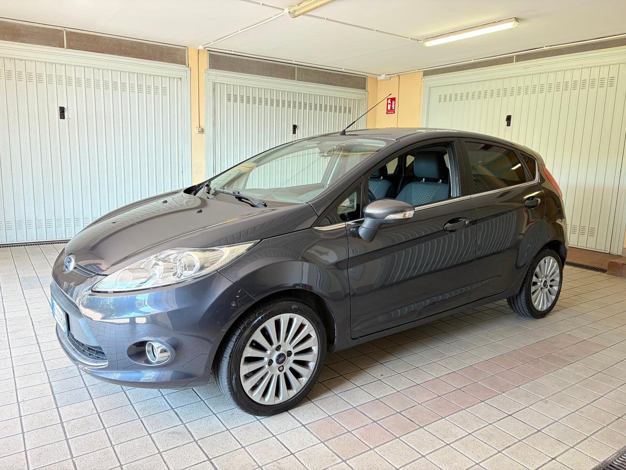 Ford Fiesta 1.4 TDCi 5p. Titanium