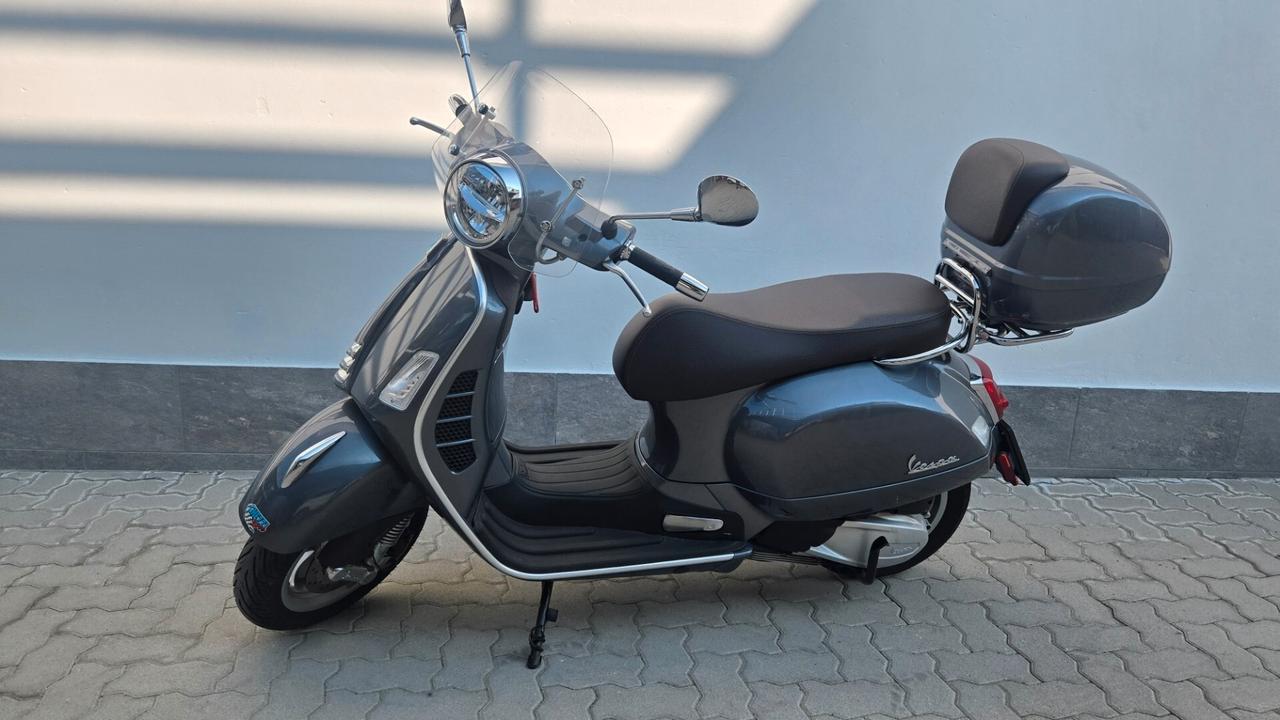Vespa GTS 300 TOURING ABSEURO 5