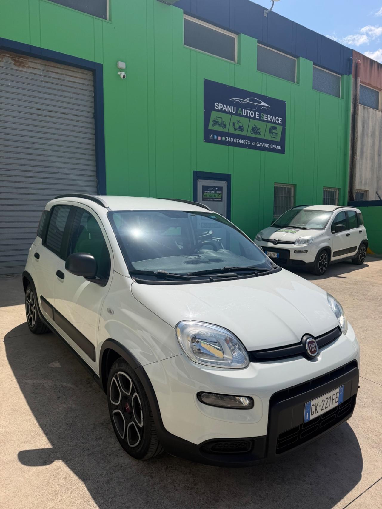 Fiat Panda 1.0 FireFly S&S Hybrid Pandina