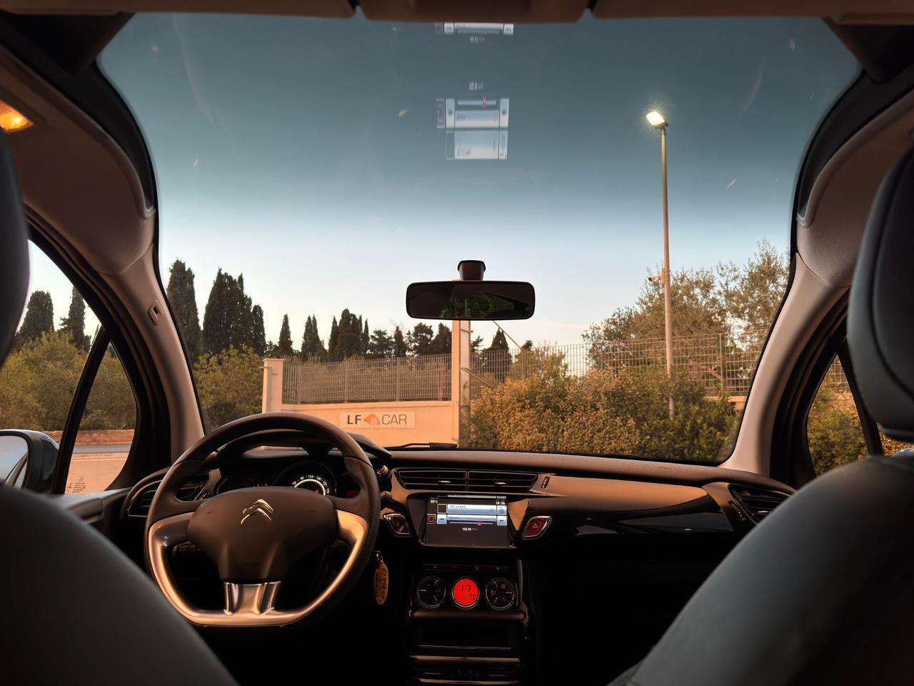 Citroen C3 1.6 BlueHDi 75 cv Monna Lisa