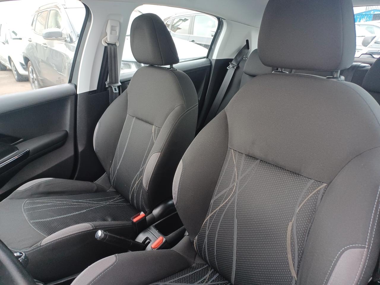 Peugeot 208 1.4 HDi 5 porte UNICO PROPRIETARIO
